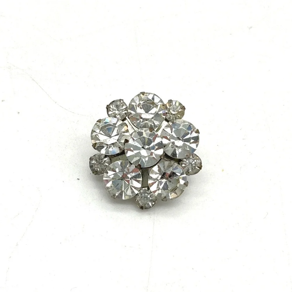 Vintage Silver Tone Clear Rhinestone Floral Cluster Brooch Pin Round - Picture 1 of 4